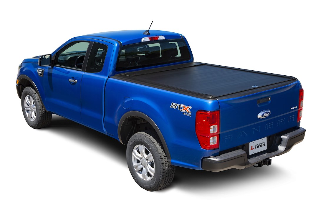 Product of Pace Edwards UltraGroove ™ Metal Hard Manual Retractable KMFA31A62 Tonneau Cover