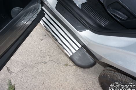 Product of Romik USA 22215418 RB2 Series Running Board