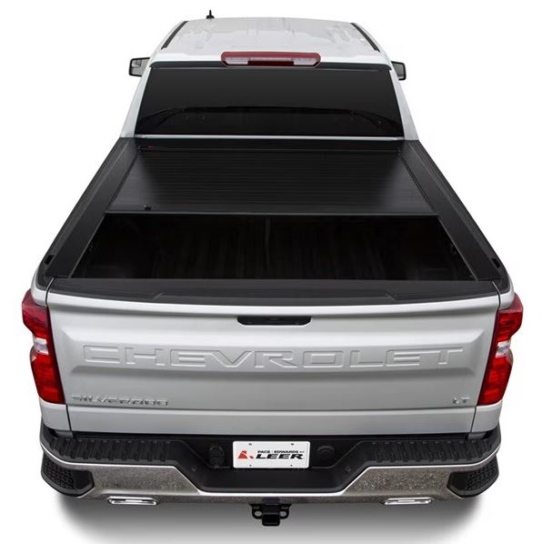 Product of Pace Edwards Jackrabbit ® Full Metal ™ Hard Manual Retractable M-FMFA05A28 Tonneau Cover