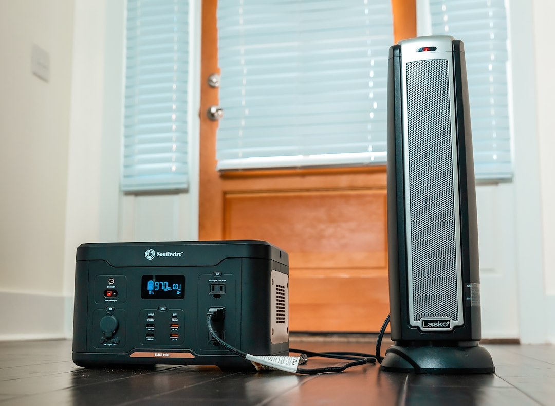 Product of Southwire Corp. 53253 Portable Power Bank