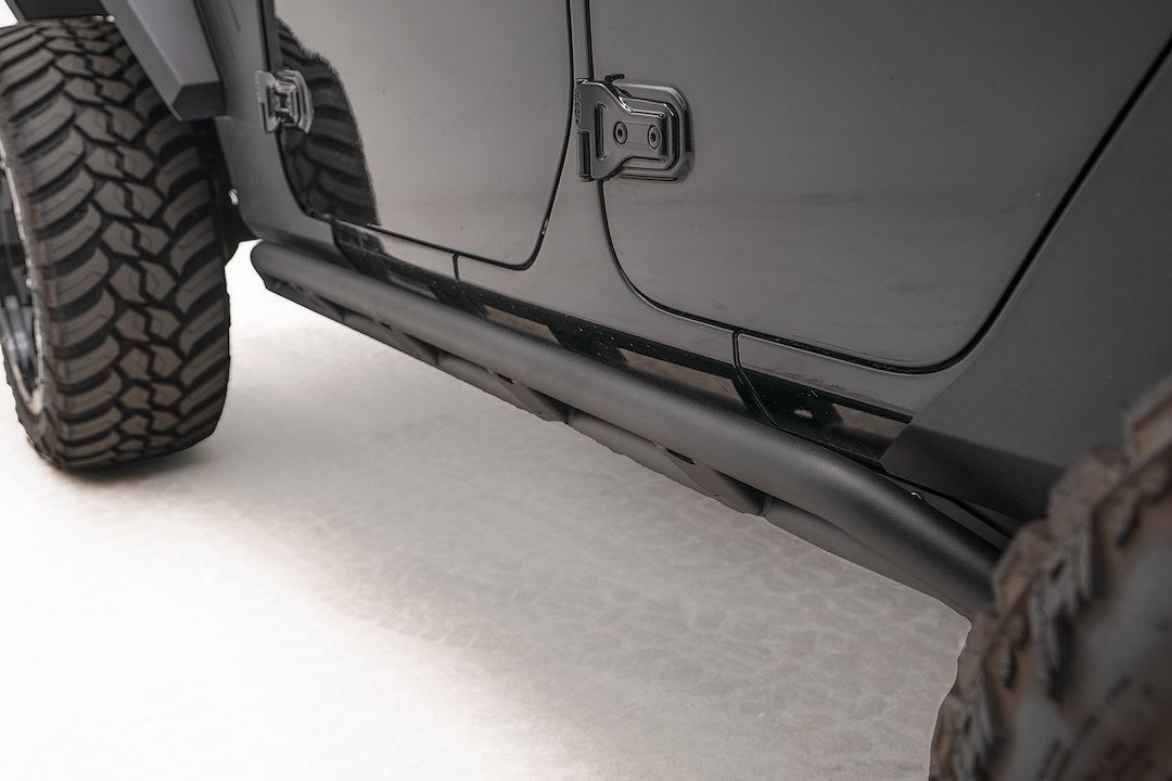 Product of Fab Fours JL18-G1750-1 Black Steel Tubular Rocker Panel Guard