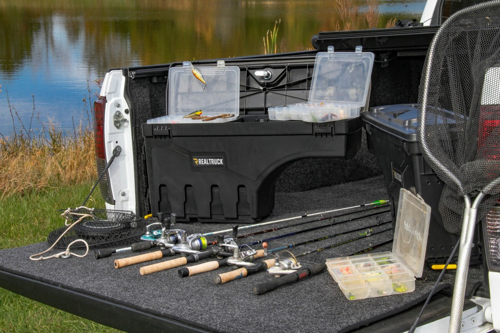 Undercover Sc205d Tool Box||uc_Swingcase_Fishing03_Rt.Jpg||89||u19sc205d||1528407