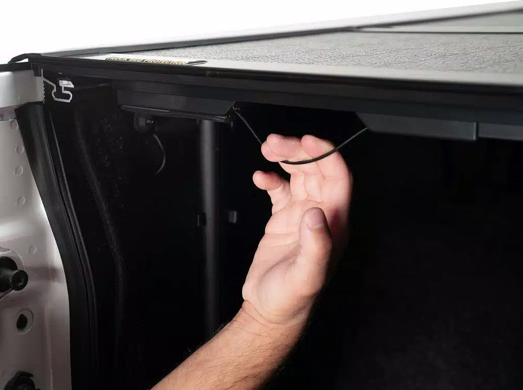 Gator F3101 Tonneau Cover||f3 Series_Tonneau Cover_9.Jpg||94||gatf3101||2251411