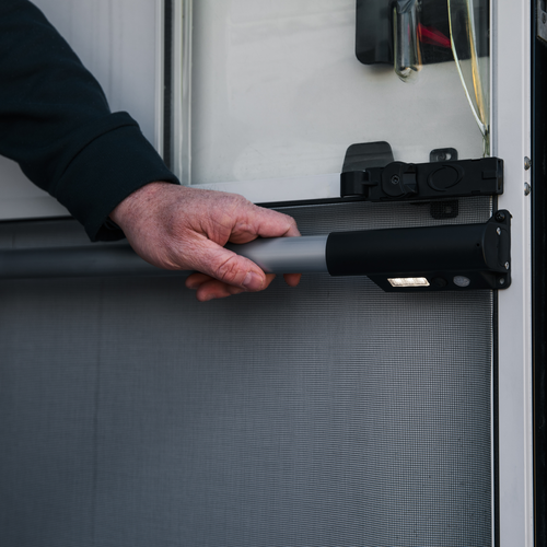 Camco 42330 Screen Door Push Bar||42330_17.Png||95||c1w42330||2240743