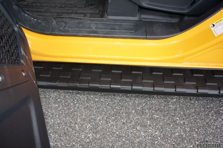 Product of Romik USA 52388419 REC Series Running Board