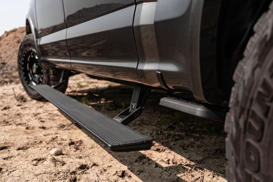 Amp Research 78151-01a Running Board||amp-Powerstep-Xtreme-2019-Ford-F150-Gray-Lifestyle-01.Jpg||87||amp7815101a||1673513