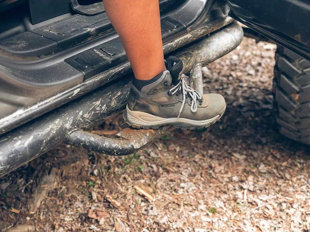 Product of Havoc Offroad HFB-06-003 HN2 Nerf Bar With Drop Down Steps