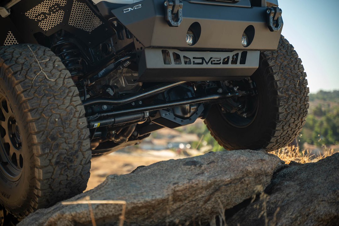 Dv8 Offroad Spjl-12 Skid Plate||wrangler-Jl-Gladiator-Jt-Front-Differential-Skid-Plate-Installed-7.Jpg||94||dv8spjl12||1629012