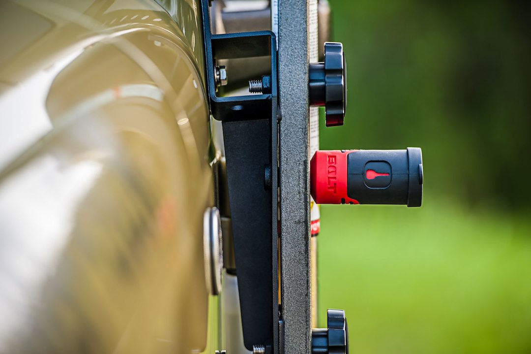 Product of Bolt Locks/ Strattec Security 7028648 Jack Mount