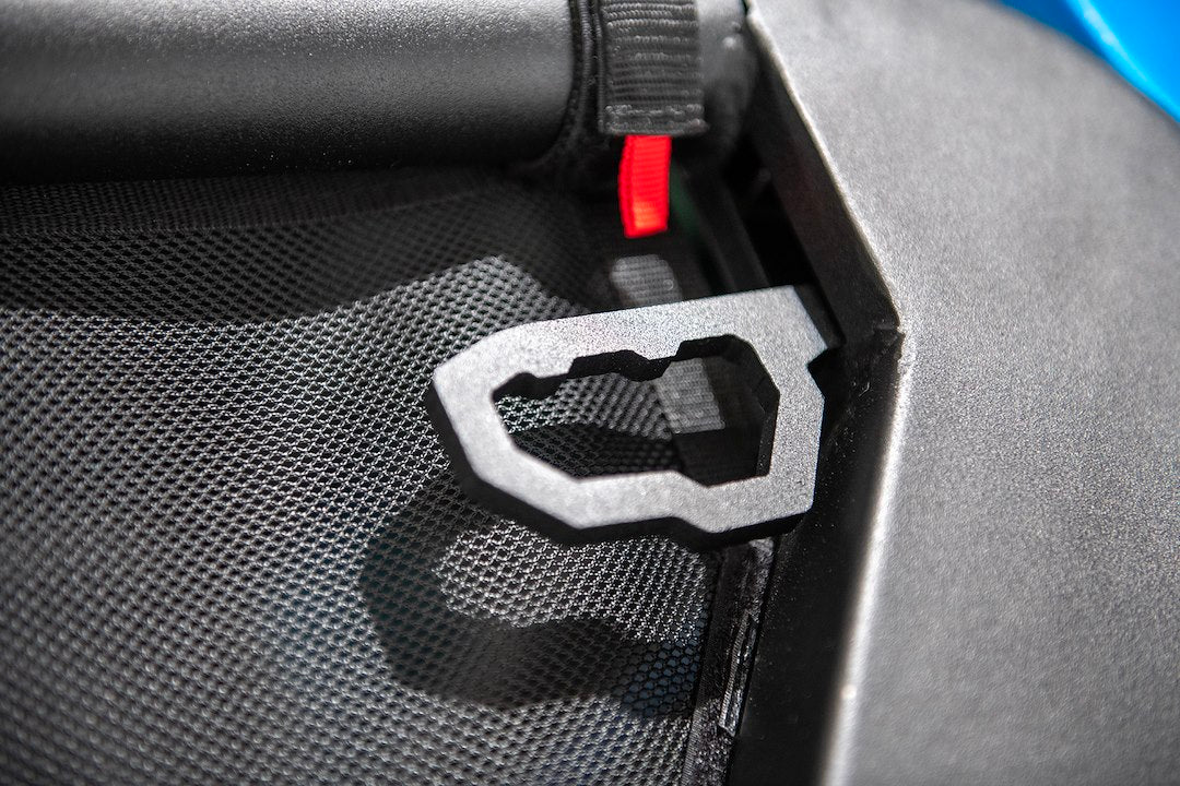 Line-X Accessories Tghr15733 Tonneau Cover||dsc_8814_Final.Jpg||89||tgrtghr15733||980895
