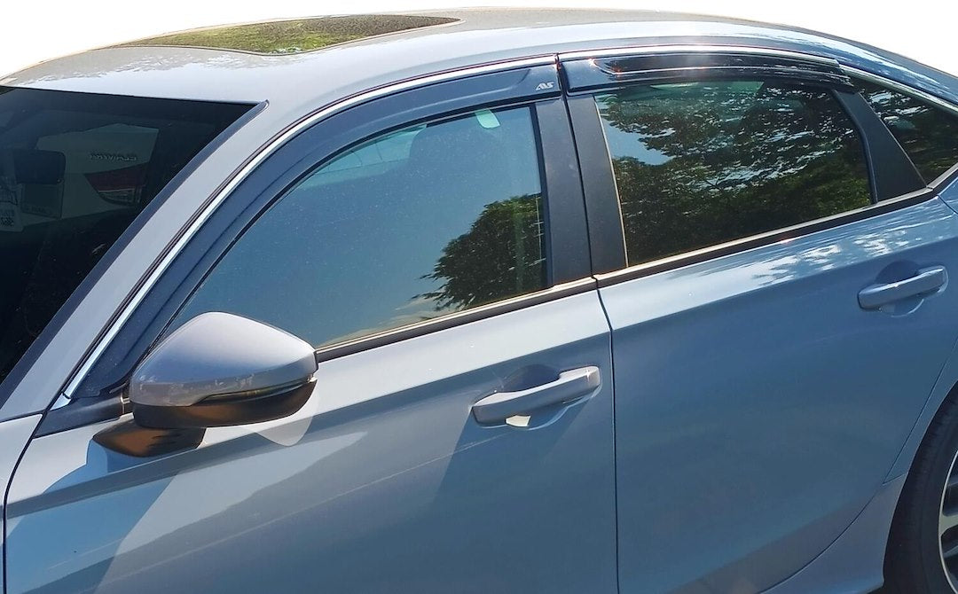 Auto Ventshade (Avs) 794020 Rainguard||avs_Lowprofile_Ventvisor_Chrometrim.Jpg||90||v15794020||1762700