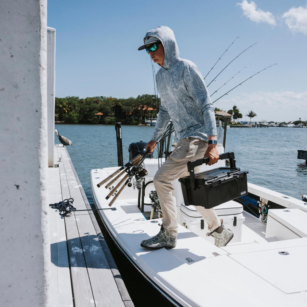 Product of Decked A0010-SIXR-BLK Sixer 16 Standard Profile Toolbox