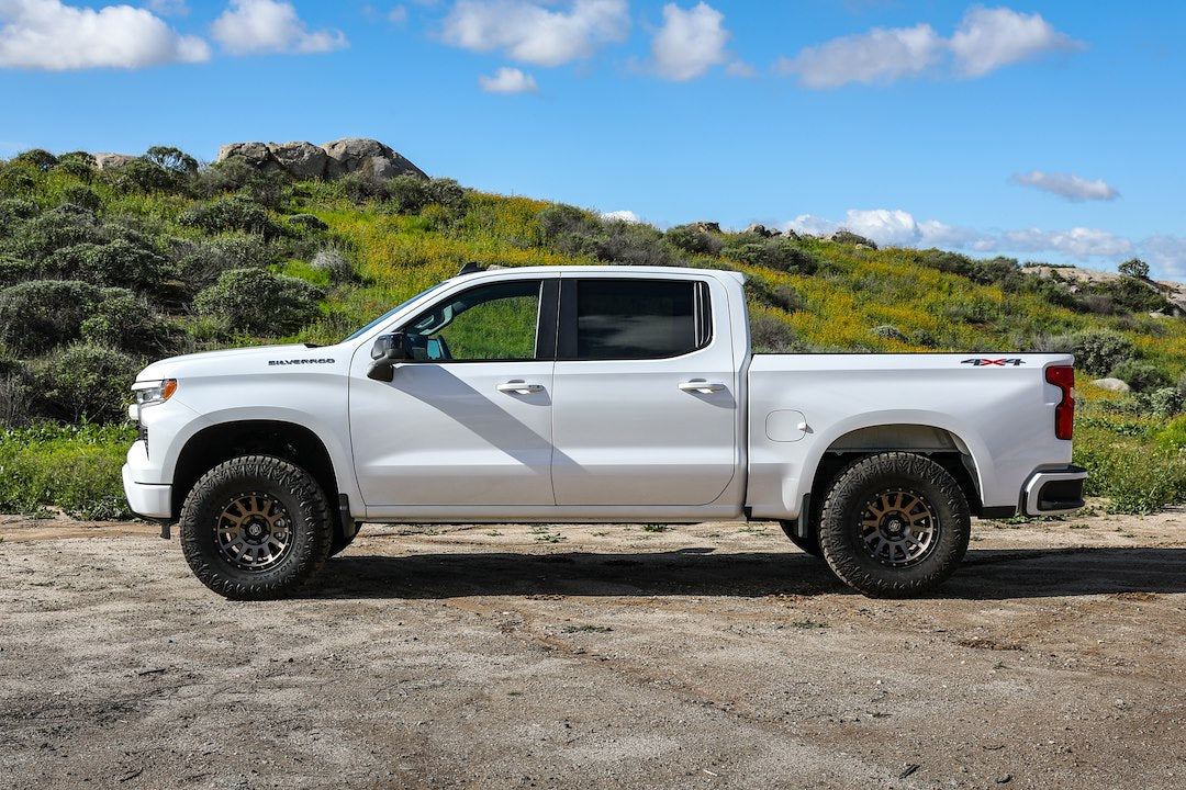 Icon Vehicle Dynamics 71607 Shock Absorber||2022_Chevy_Silverado_Icon_Exp_Shocks-1.Jpg||90||i4371607||1704261
