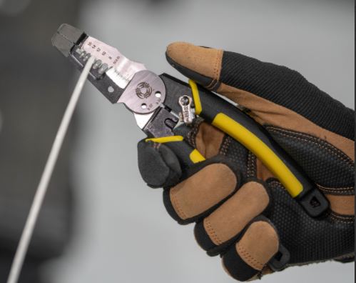 Product of Southwire Corp. S816solhd Wire Stripper