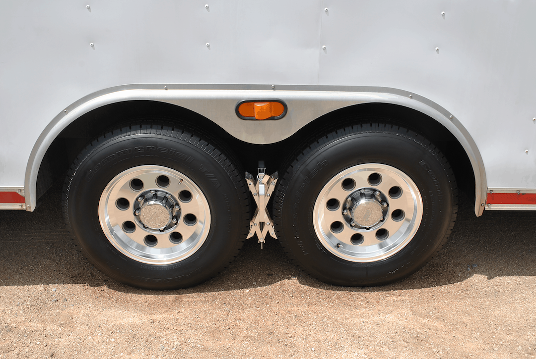 Ultra-Fab Products 21-001091 Wheel Chock||21-001091_5.Png||90||u2921001091||967378