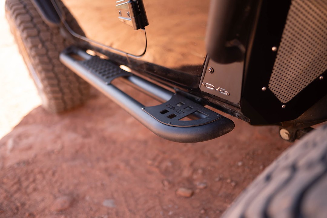 Dv8 Offroad Srjk-09 Nerf Bar||2-Door-Jeep-Wrangler-Jk-Oe-Plus-Side-Ste-On-The-Trail-1.Jpg||92||dv8srjk09||1629263