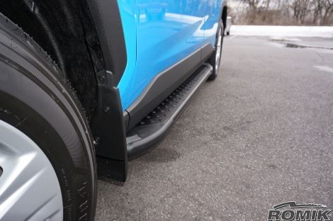 Product of Romik USA 61727419 RAL Series Running Board