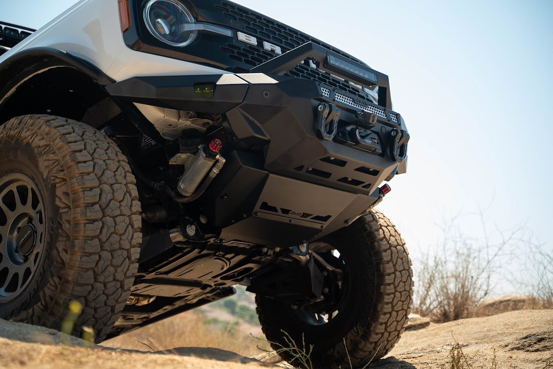 Dv8 Offroad Spbr-07 Skid Plate||2021-2024-Ford-Bronco-Low-Pro-Skid-Plate-Installed-4.Jpg||93||dv8spbr07||1628978