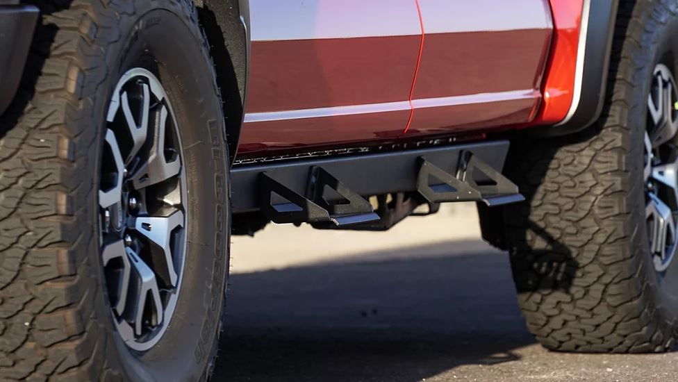 Product of Innovative Creations Inc. 840121412968 Alumilite Nerf Bar With Drop Down Steps