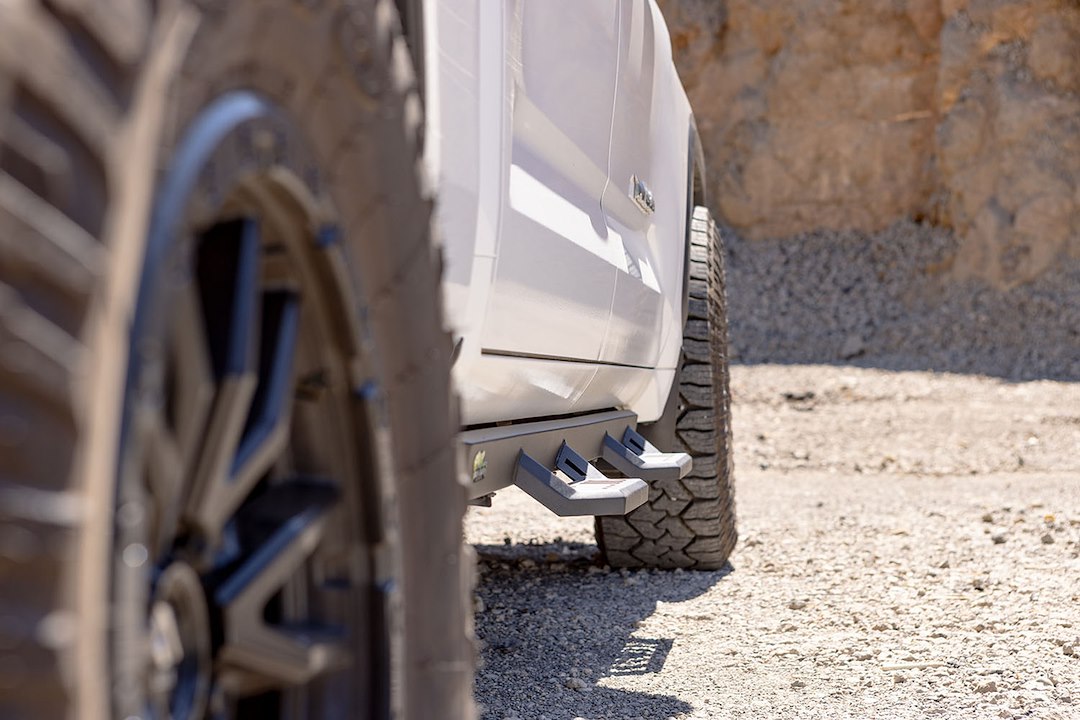 Ironman 4x4 Ss098-N Rocker Panel Guard||ss098-N_1.Jpg||86||irnss098n||1737916