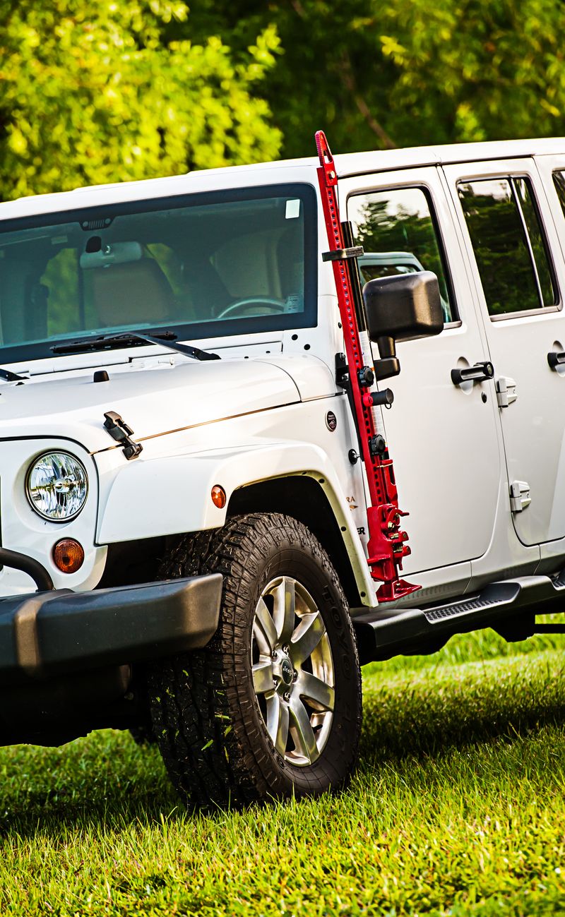 Product of Bolt Locks/ Strattec Security 7028648 Jack Mount