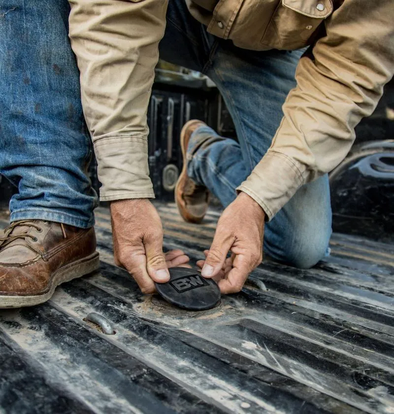 Product of B&W Trailer Hitches Gnxa1710 Gooseneck Trailer Hitch Hole Cover