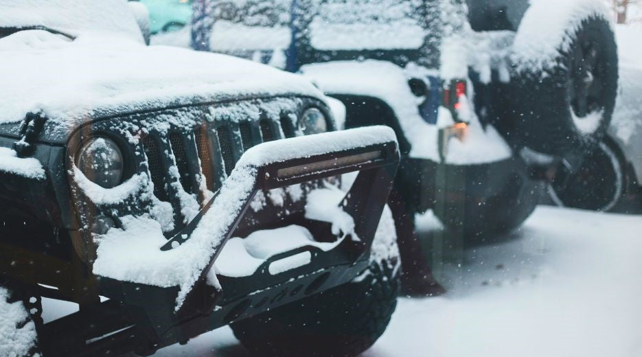 5 Jeep Accessories To Ward Off Winter
