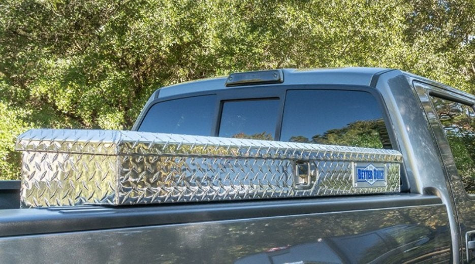 How to Clean Your Truck Toolbox: 8 Essential Maintenance Tips