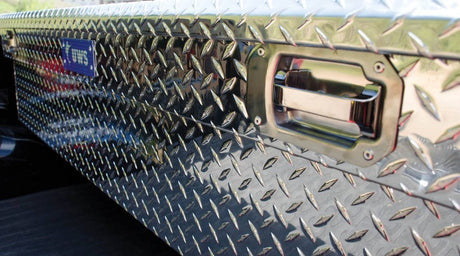 Key Features to Look for in Modern Truck Toolboxes