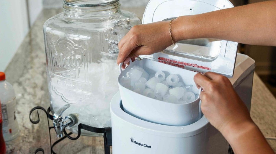 Buying an RV Ice Maker? What to Know Before You Plug It In