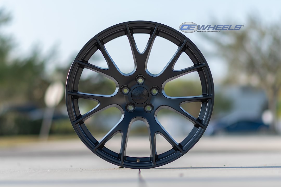 Product of Oe Wheels Dg15-20090-5115-18b1 Wheel
