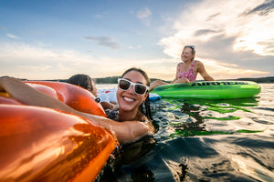 Airhead Ahpf-067 Float Tube||airhead_Lifestyle_Austin_21_ Pool Lake River -32.Jpg||95||a4mahpf067||1169442