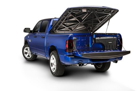 Undercover Sc105p Tool Box||uc_Swingcase_Bluetruck_Fullbed02_Rt.Jpg||86||u19sc105p||1528319