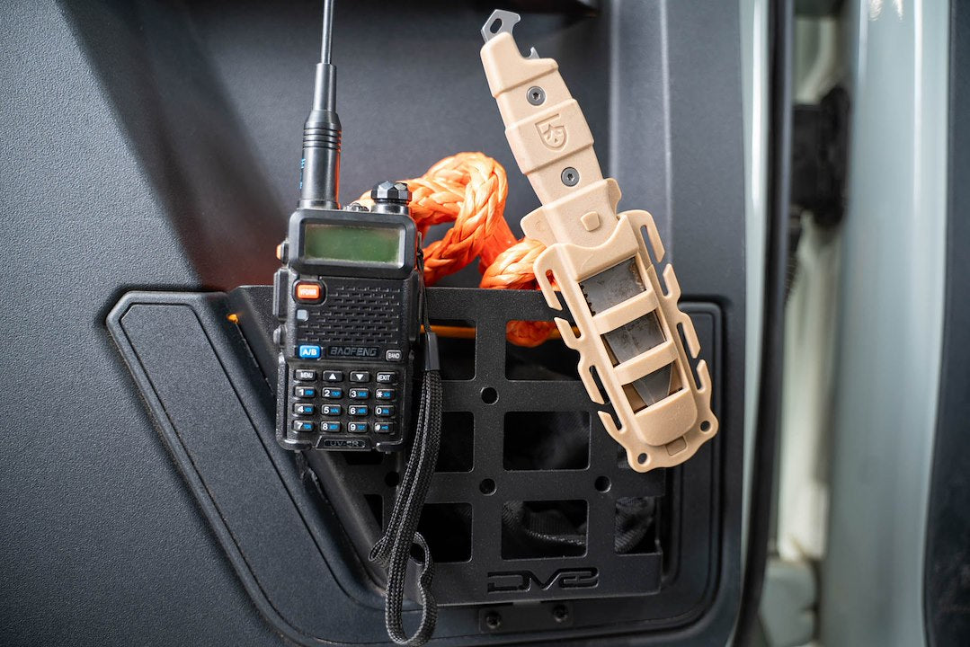 Dv8 Offroad Mpbr-06 Molle Cargo Panel||2021-2023-Ford-Bronco-Rear-Door-Pocket-Molle-Panels_Installed-09.Jpg||95||dv8mpbr06||1628130