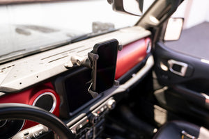 Dv8 Offroad Dmjl-01 Cell Phone Mount Plate||wrangler-Jl-_-Gladiator-Jt-Digital-Device-Dash-Mount_Installed-3.Jpg||94||dv8dmjl01||1626922