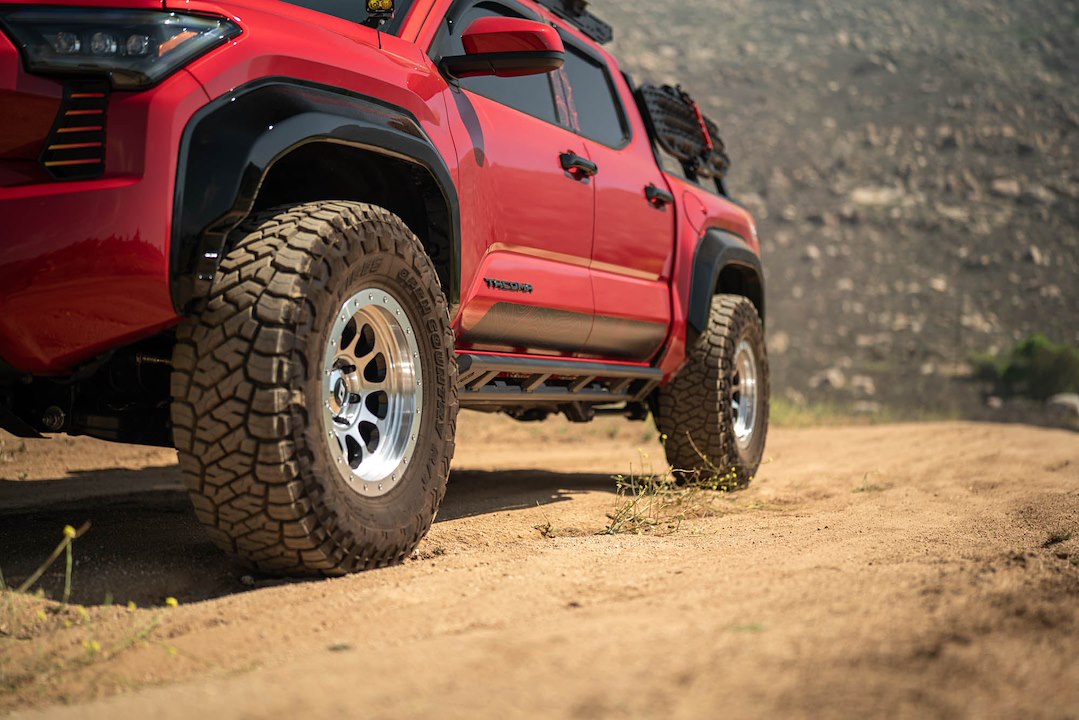 Dv8 Offroad Srtt1-04 Nerf Bar||srtt1-04_14.Jpg||95||dv8srtt104||1687535