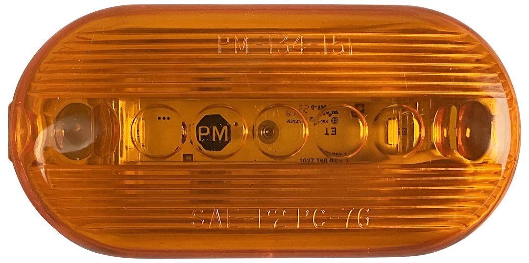 Peterson Mfg. V35a-Bt2 Clearance Light||v35a-Bt2.Jpg||85||p6jv35abt2||2159078