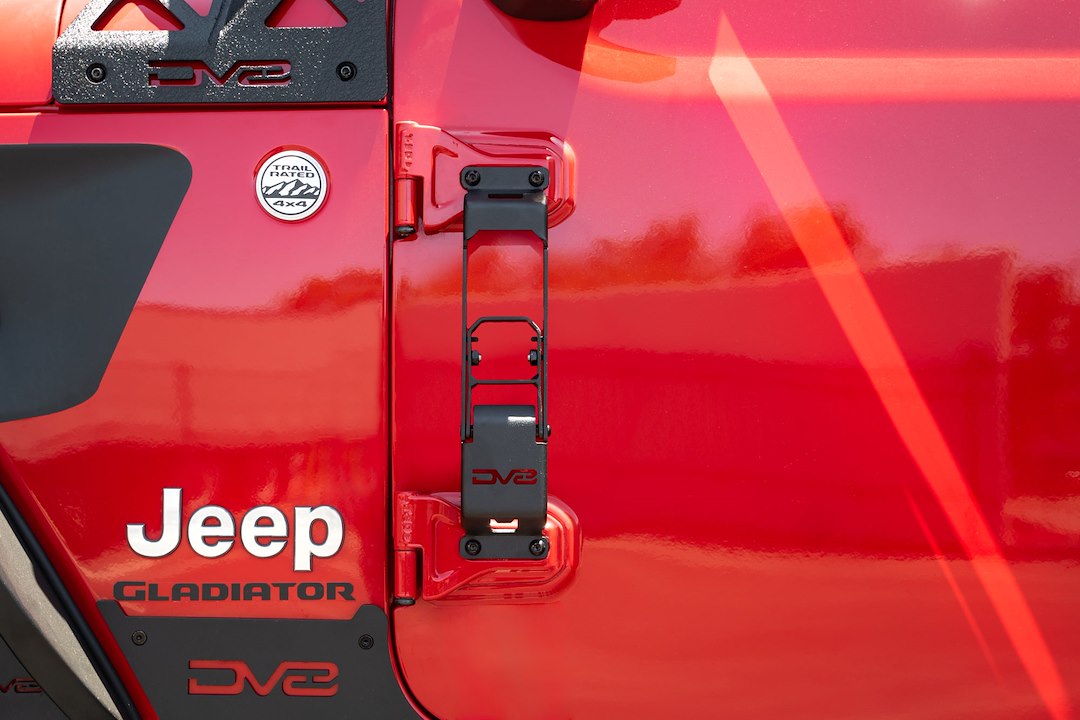 Dv8 Offroad Stjl-04 Truck Step||wrangler-Jk-Jl-_-Gladiator-Jt-Hinge-Mounted-Ste_Installed_3.Jpg||95||dv8stjl04||1629373