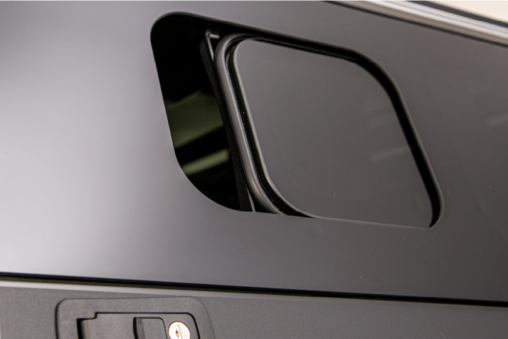 Product of SmartCap EV0318-MB  Truck Cap 
