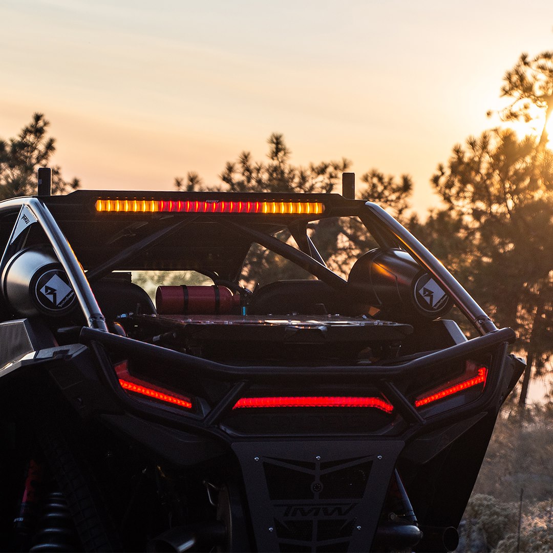 Rigid Lighting 901801 Light Bar||rigid_Chase_Bar_Rim_Lifestyle_3.Jpg||92||r2g901801||853056