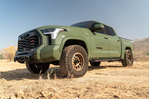 Dv8 Offroad Srtt2-01 Nerf Bar||2022_Toyota-Tundra-Crew-Max-Oe-Plus-Side-Ste-Installed-4.Jpg||92||dv8srtt201||1687544