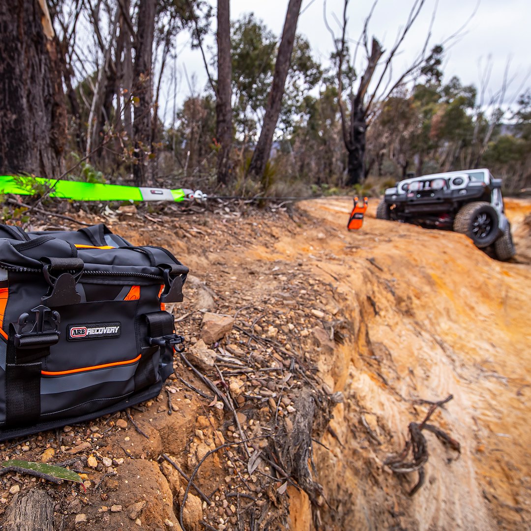 Product of Arb Rk9a Vehicle Recovery Kit