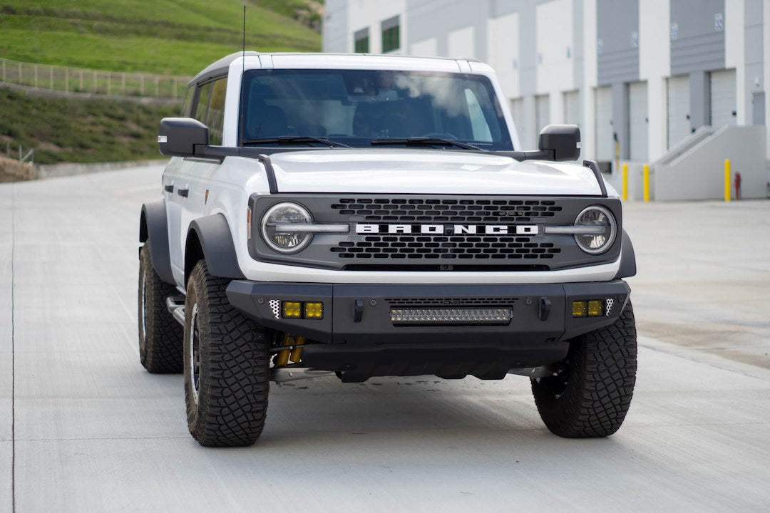Dv8 Offroad Fbbr-06 Bumper||2021-2024-Ford-Bronco-Oe-Plus-Series-Front-Bumper-V2-Installed-2.Jpg||91||dv8fbbr06||1627044