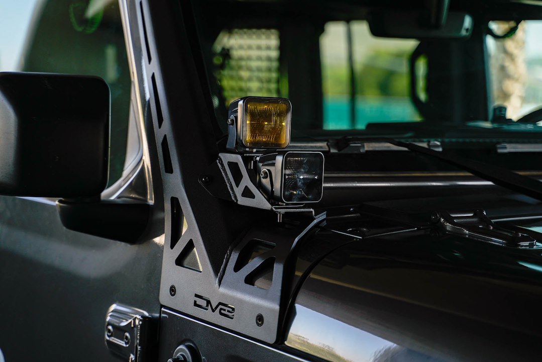 Dv8 Offroad Lbjl-11 Light Bar Mounting Kit||wrangler-Jl-_-Gladiator-Jt-A-Pillar-Dual-Light-Pod-Mounts_Installed_3.Jpg||91||dv8lbjl11||1627977