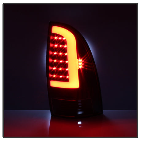 Product of Xtune 5082121 Tail Light Assembly 