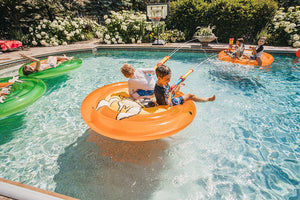 Airhead Ahpf-067 Float Tube||airhead_Lifestyle_Wisconsin_21e_Pool Lake River -21.Jpg||95||a4mahpf067||1079910