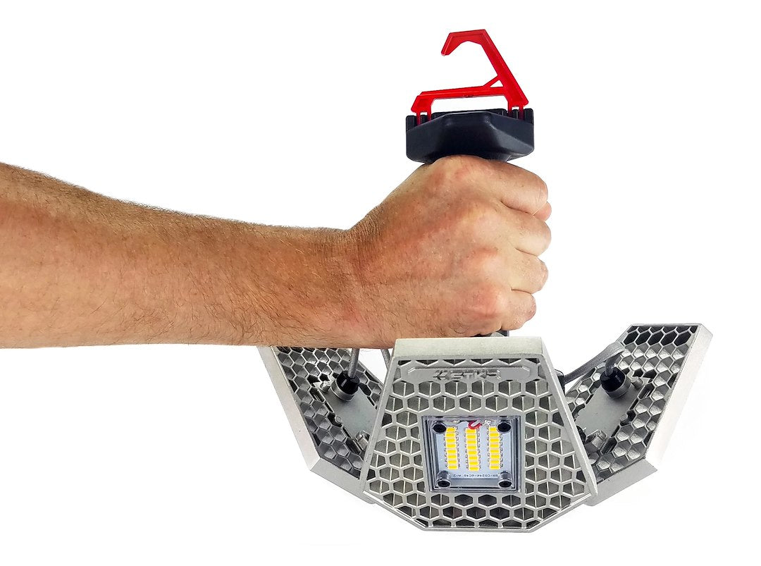 Stkr Concepts 00177 Flashlight||_Stkr_Trilight_Holding.Jpg||95||s8k00177||901738