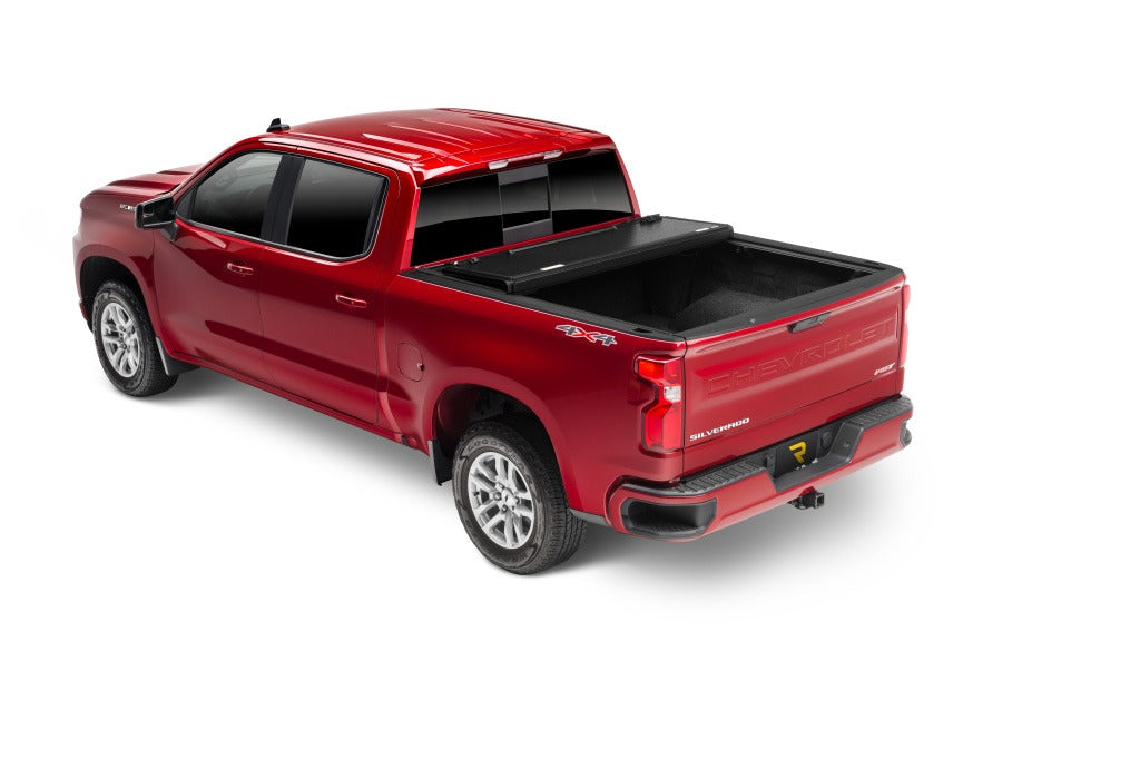 Undercover Fx11003 Tonneau Cover||uc_Flex_Chevy-2019_Red_03half_Rt.Jpg||87||u19fx11003||1531690