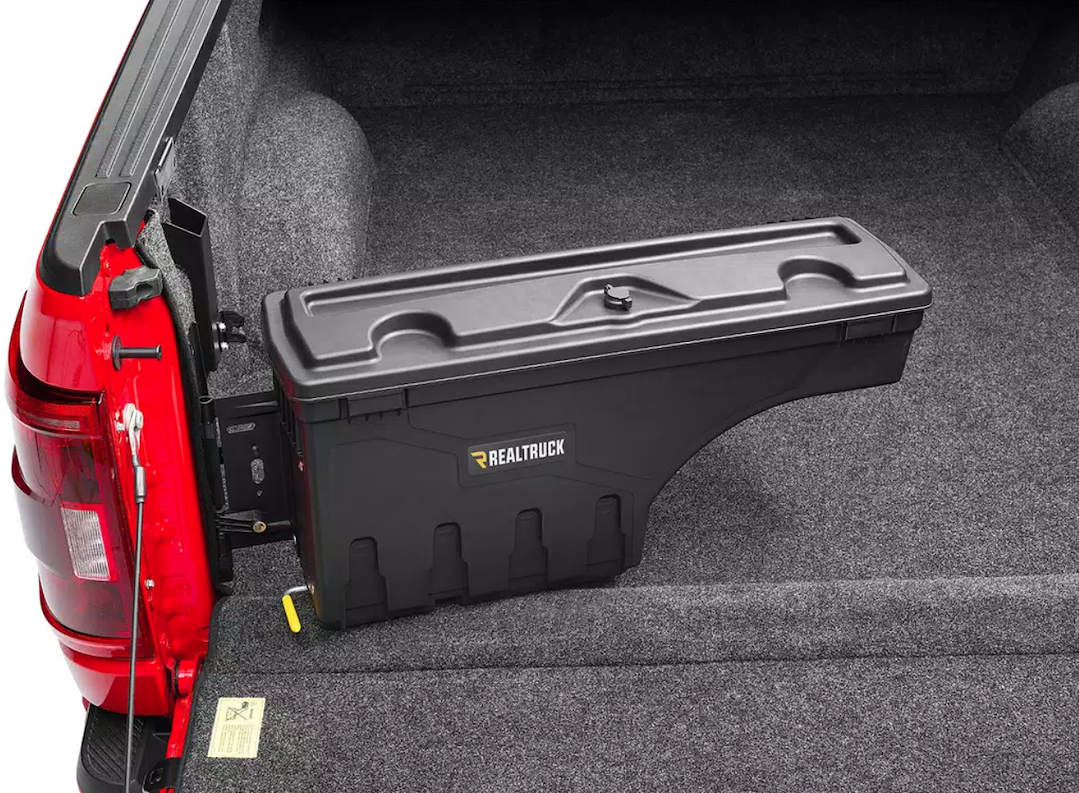 Undercover Sc302d Tool Box||sc302d_4.Png||89||u19sc302d||2132582