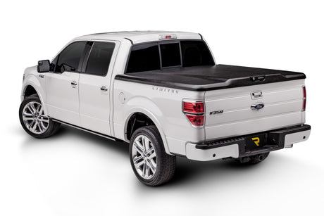 Undercover Uc2138 Tonneau Cover||uc_Elite_Ford_White_02closed_Rt.Jpg||85||u192138||1527676